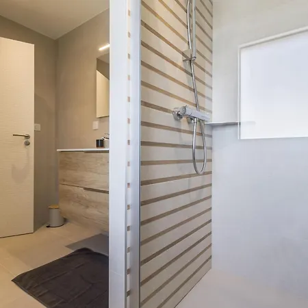 Holiday home Paisible A La Campagne - 6 Pers. - Fr-1-306-1353 *